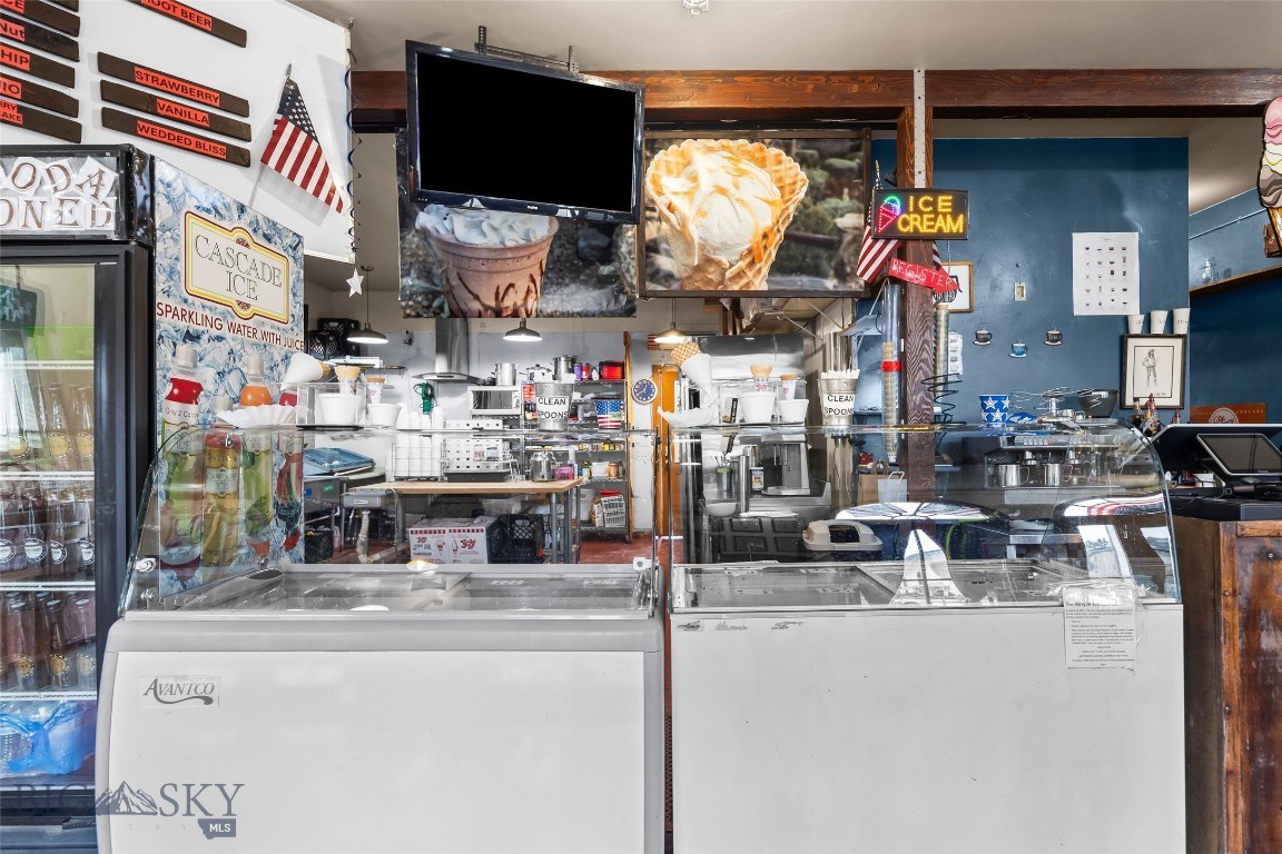 205 W Wallace Street