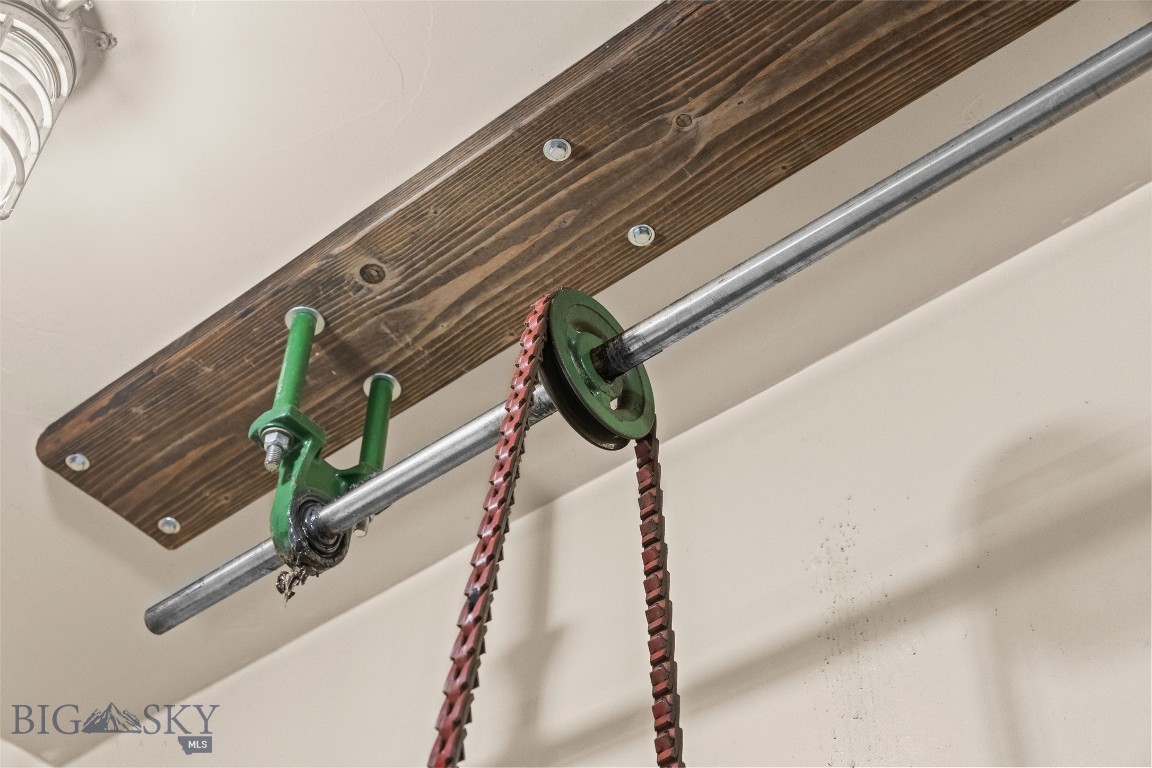 205 W Wallace Street