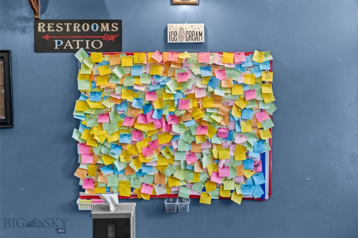 205 W Wallace Street