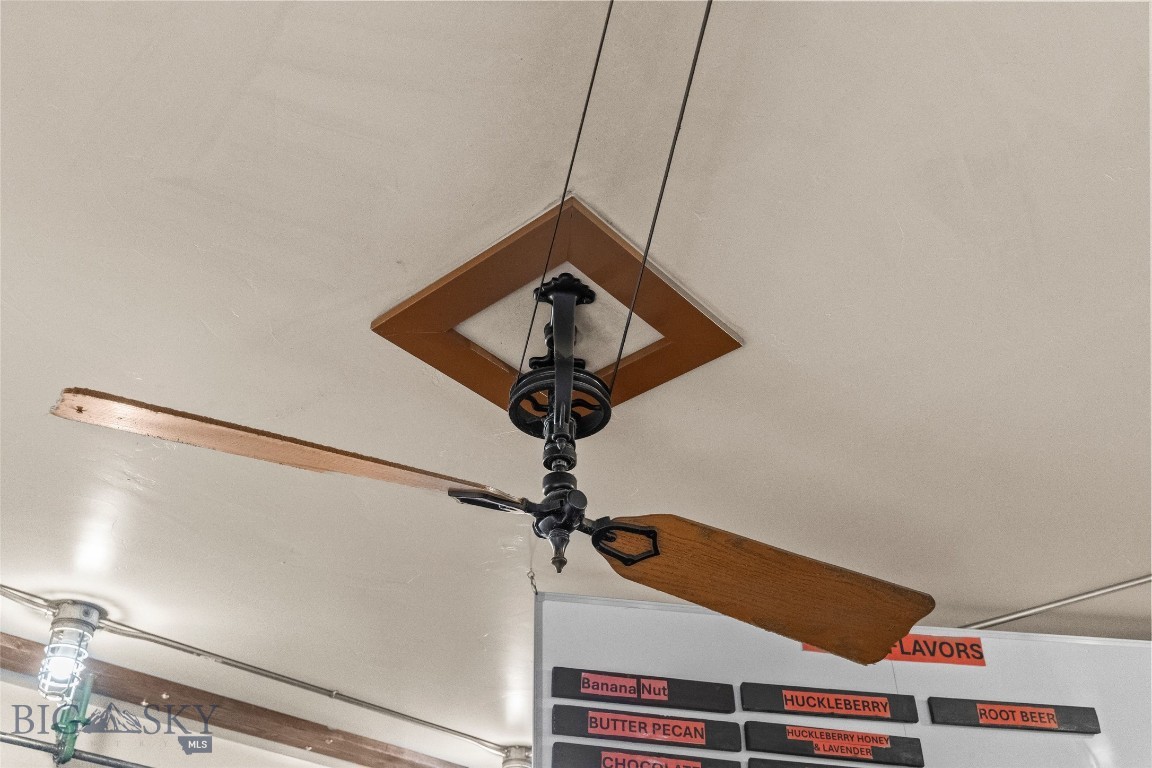 205 W Wallace Street