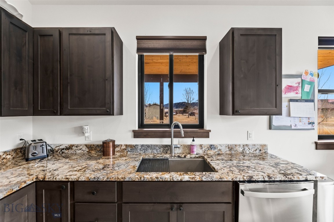 726 & 728 Madison Avenue