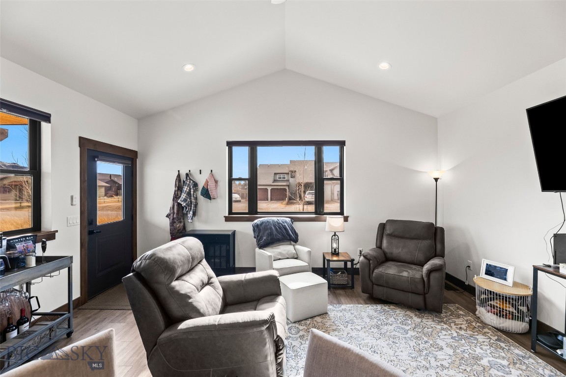 726 & 728 Madison Avenue