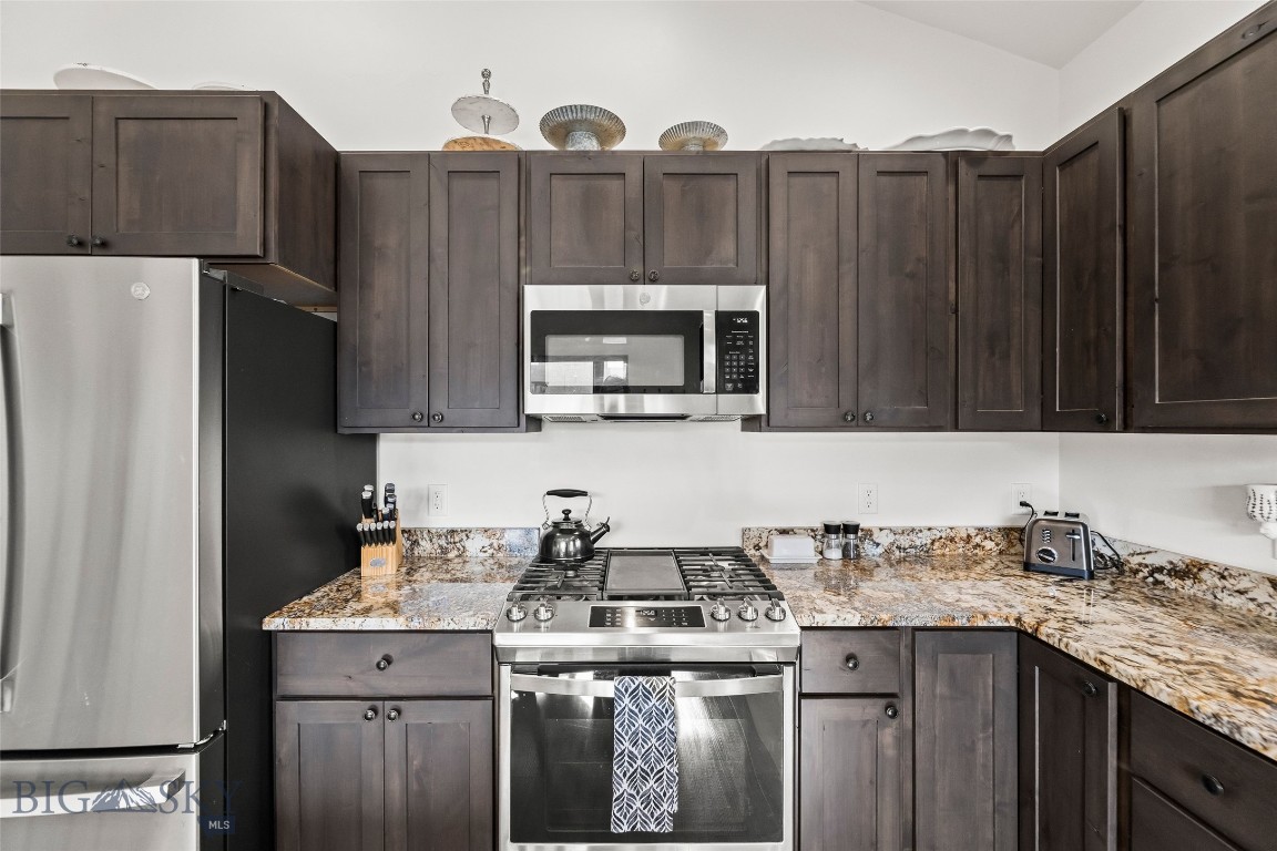 726 & 728 Madison Avenue