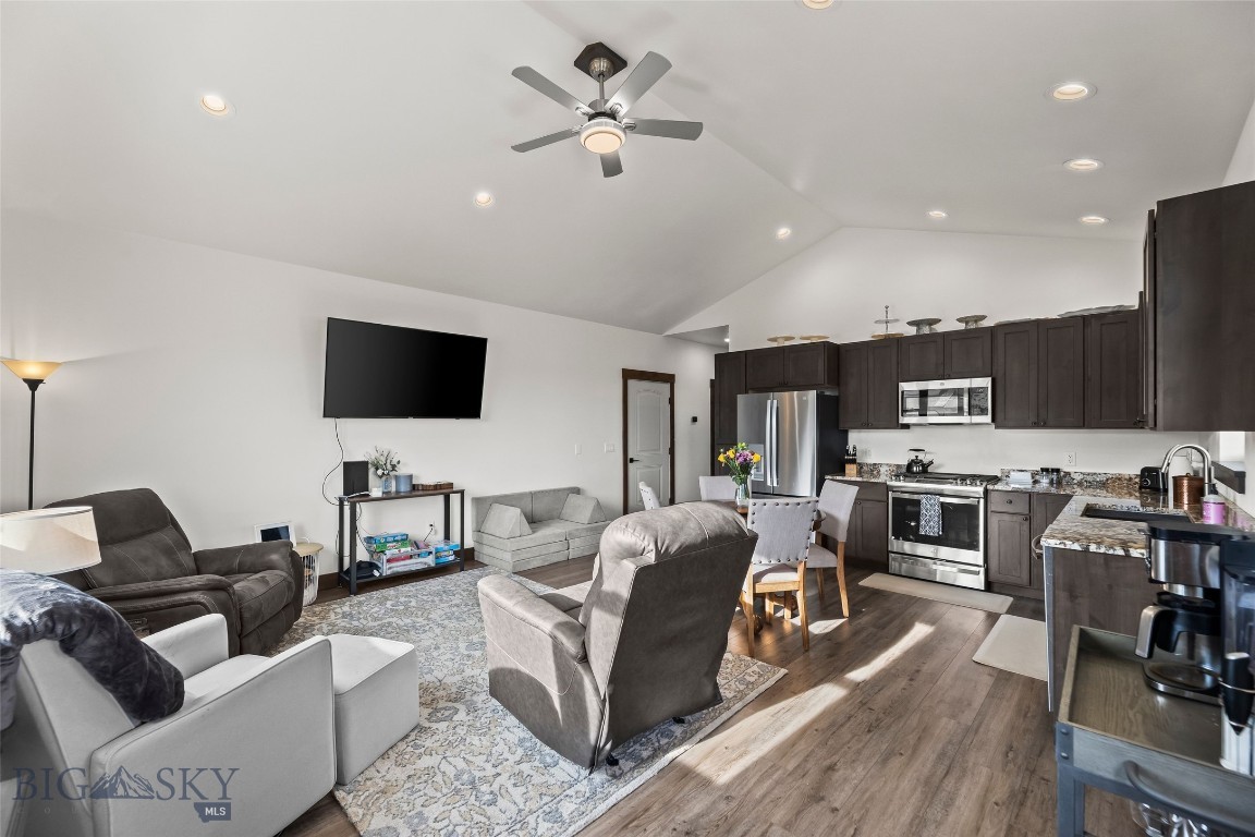 726 & 728 Madison Avenue