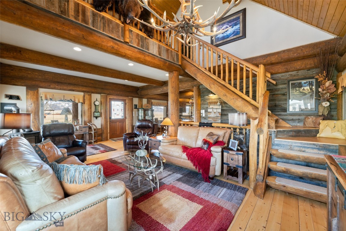 6 Browtine Ln