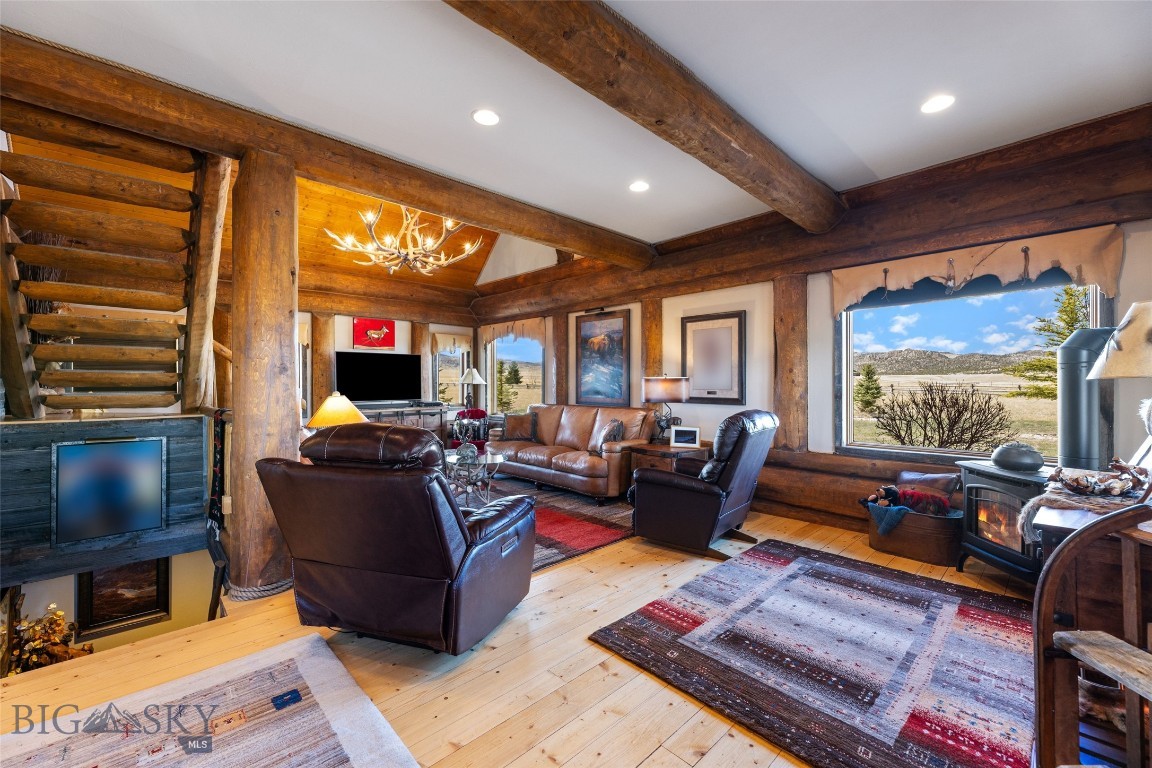 6 Browtine Ln