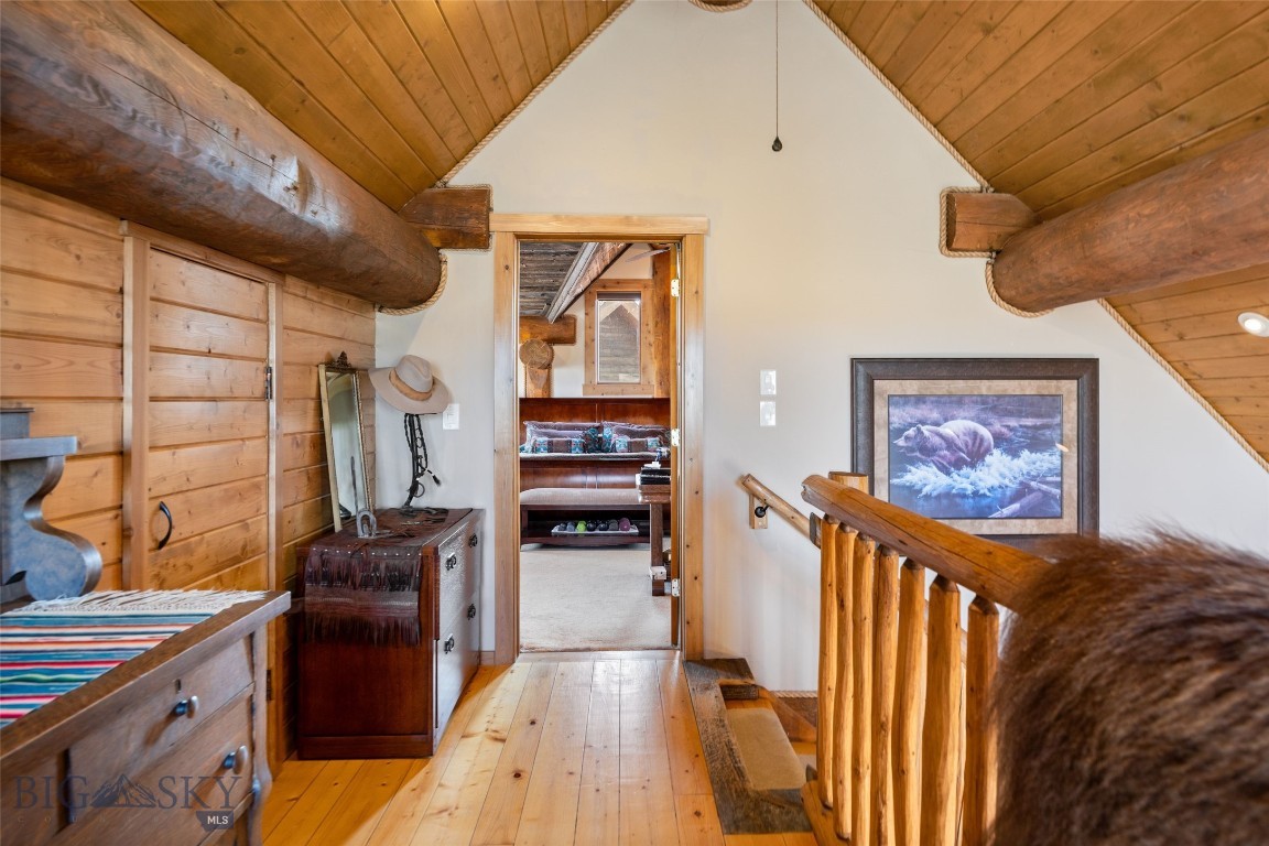 6 Browtine Ln