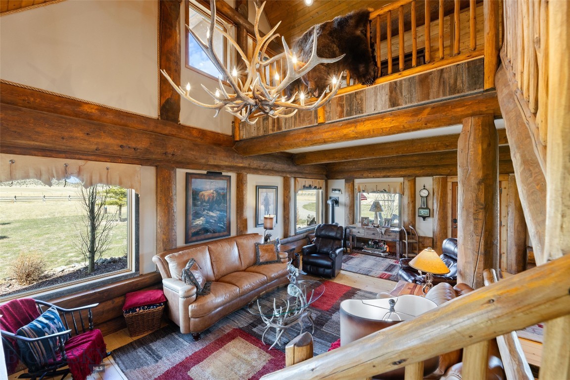 6 Browtine Ln