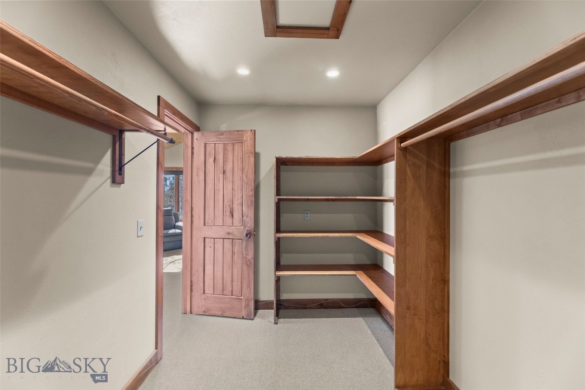 19 Green Wing Road