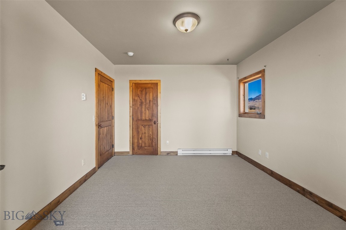 19 Green Wing Road