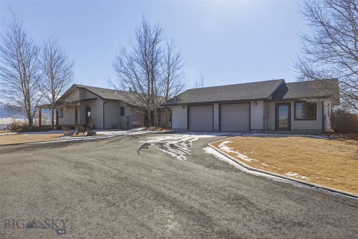 19 Green Wing Road