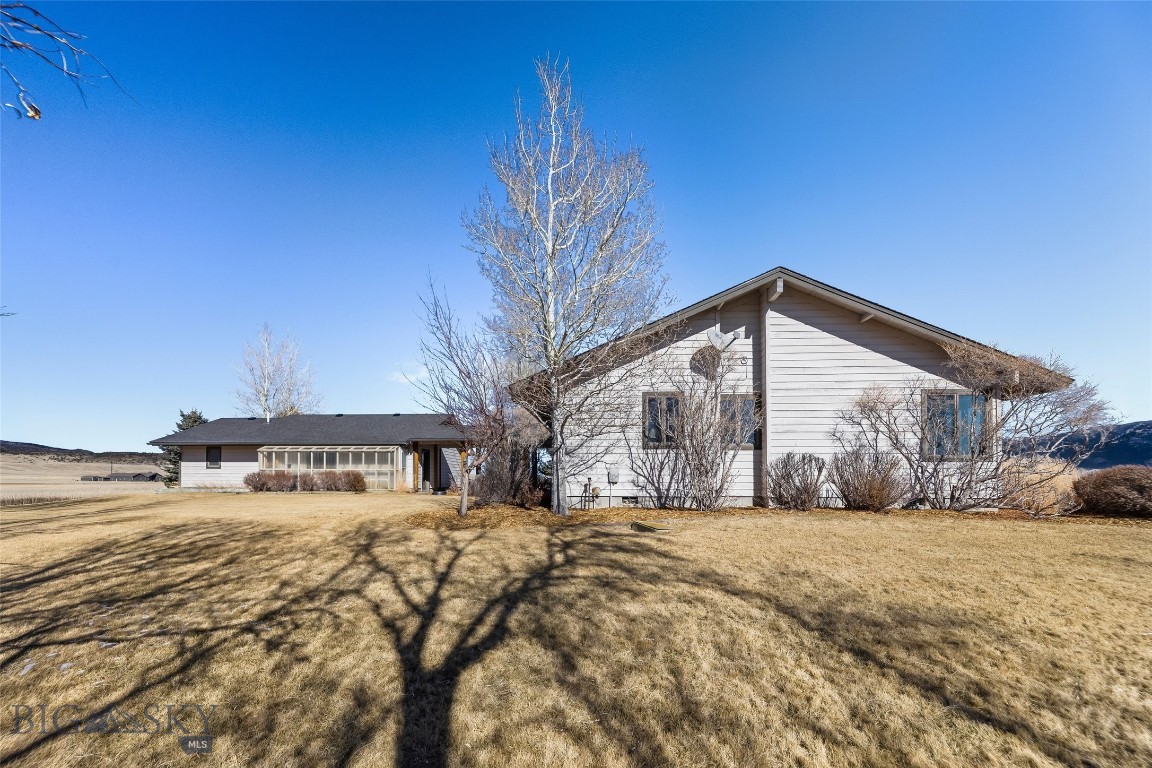 19 Green Wing Road