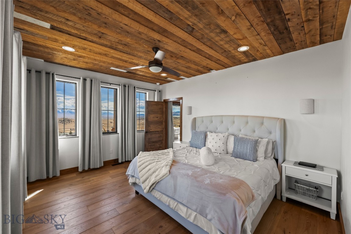 108 Deerfoot Trail