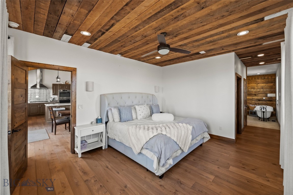 108 Deerfoot Trail