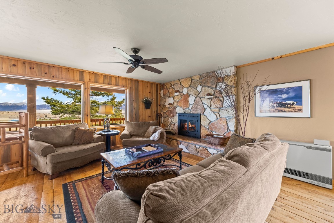 7 Cold Creek Loop Trail