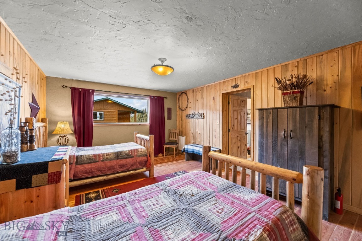 7 Cold Creek Loop Trail