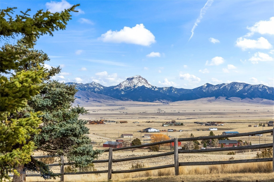 7 Cold Creek Loop Trail