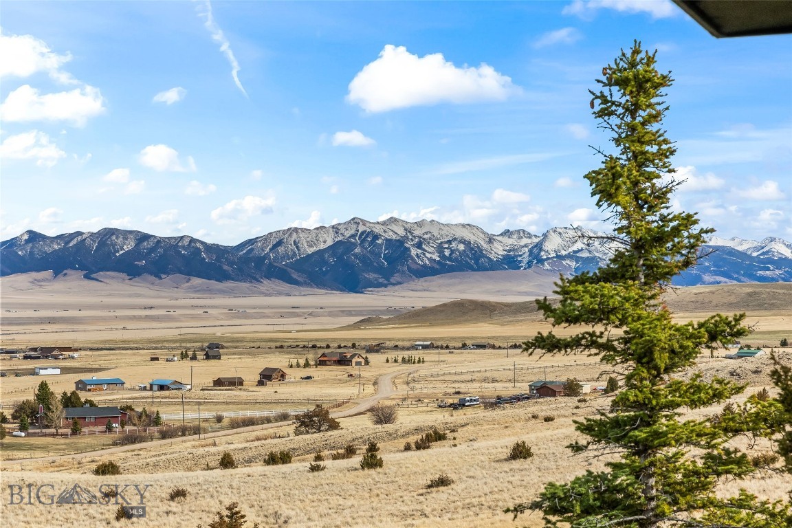 7 Cold Creek Loop Trail