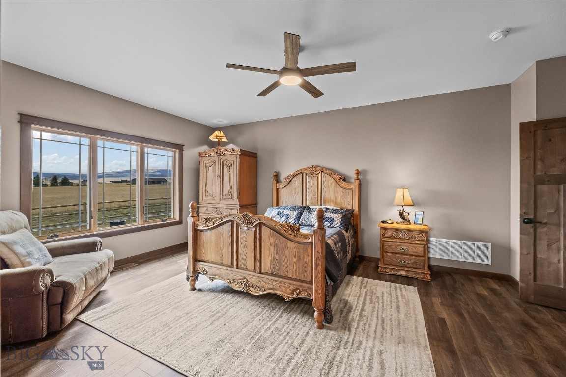 5 Bugle Court