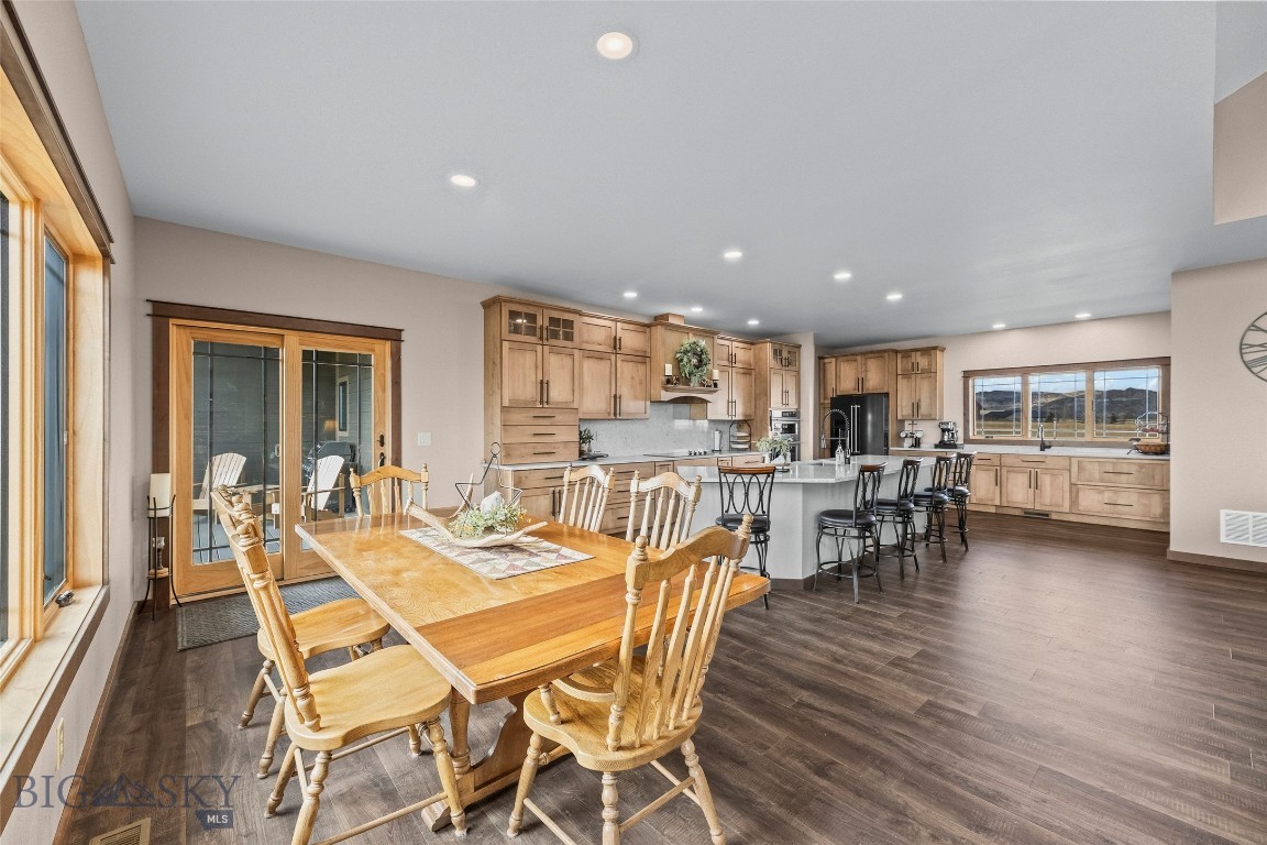 5 Bugle Court