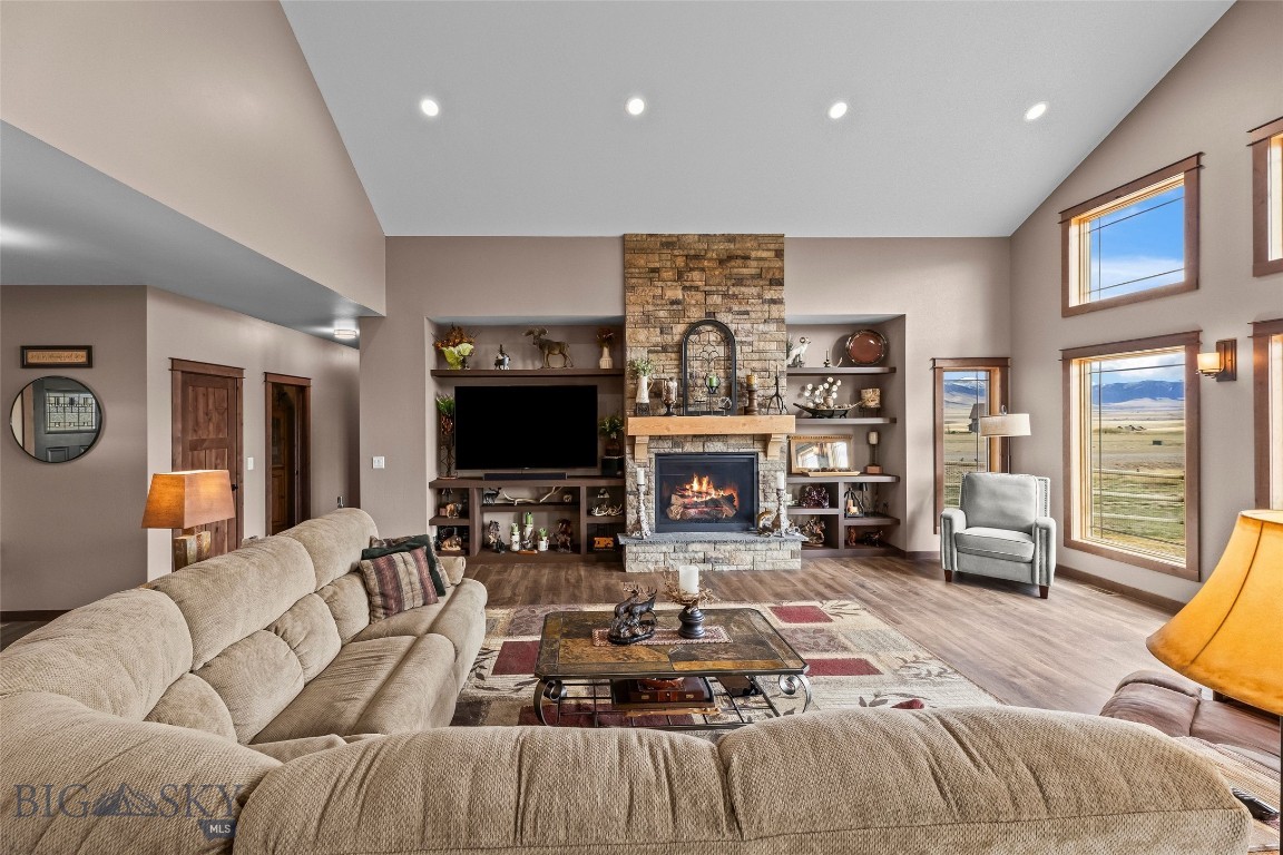 5 Bugle Court