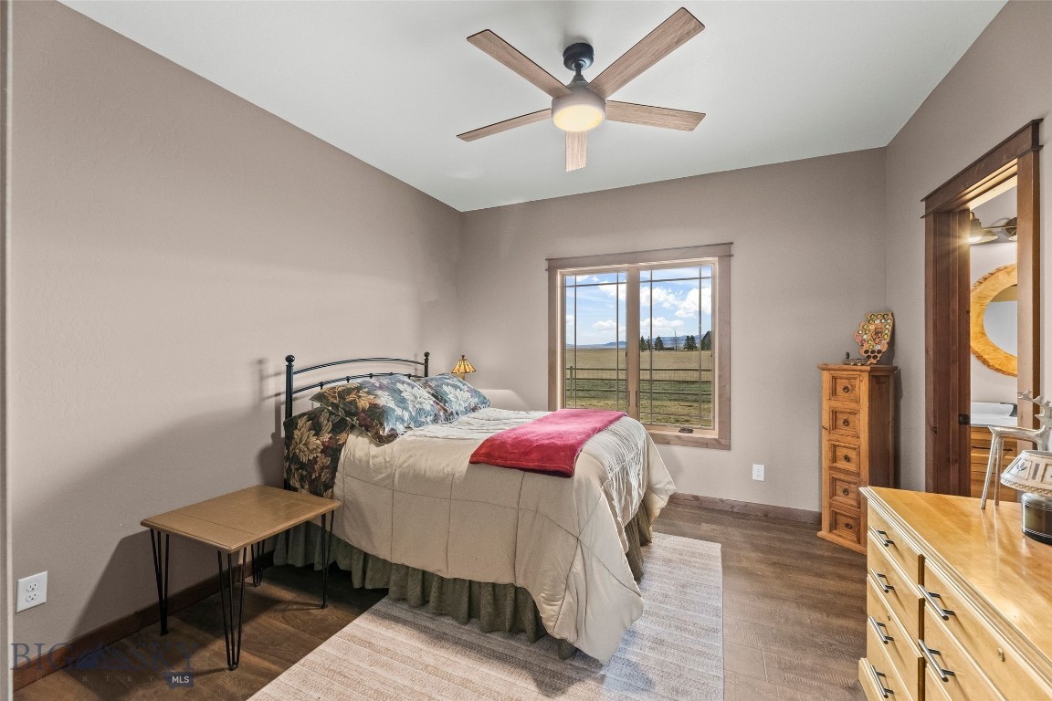 5 Bugle Court