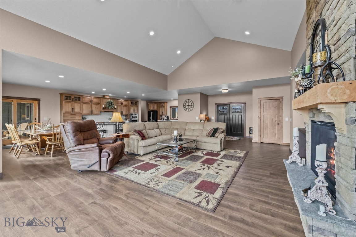 5 Bugle Court