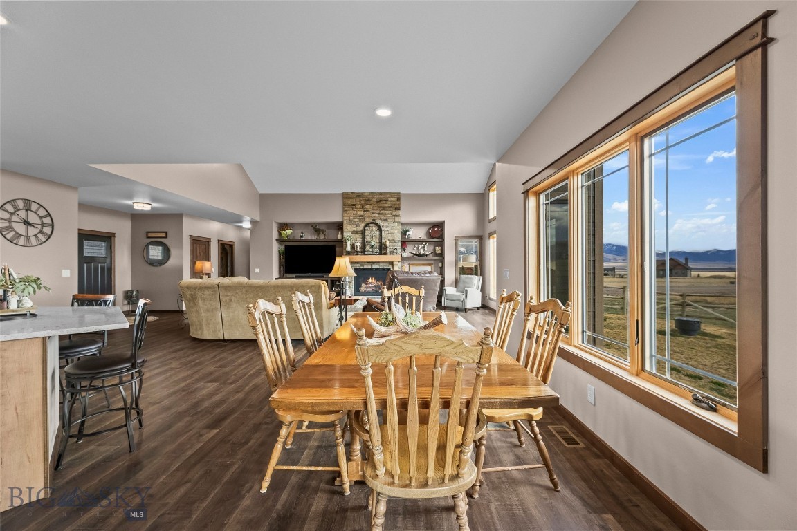 5 Bugle Court