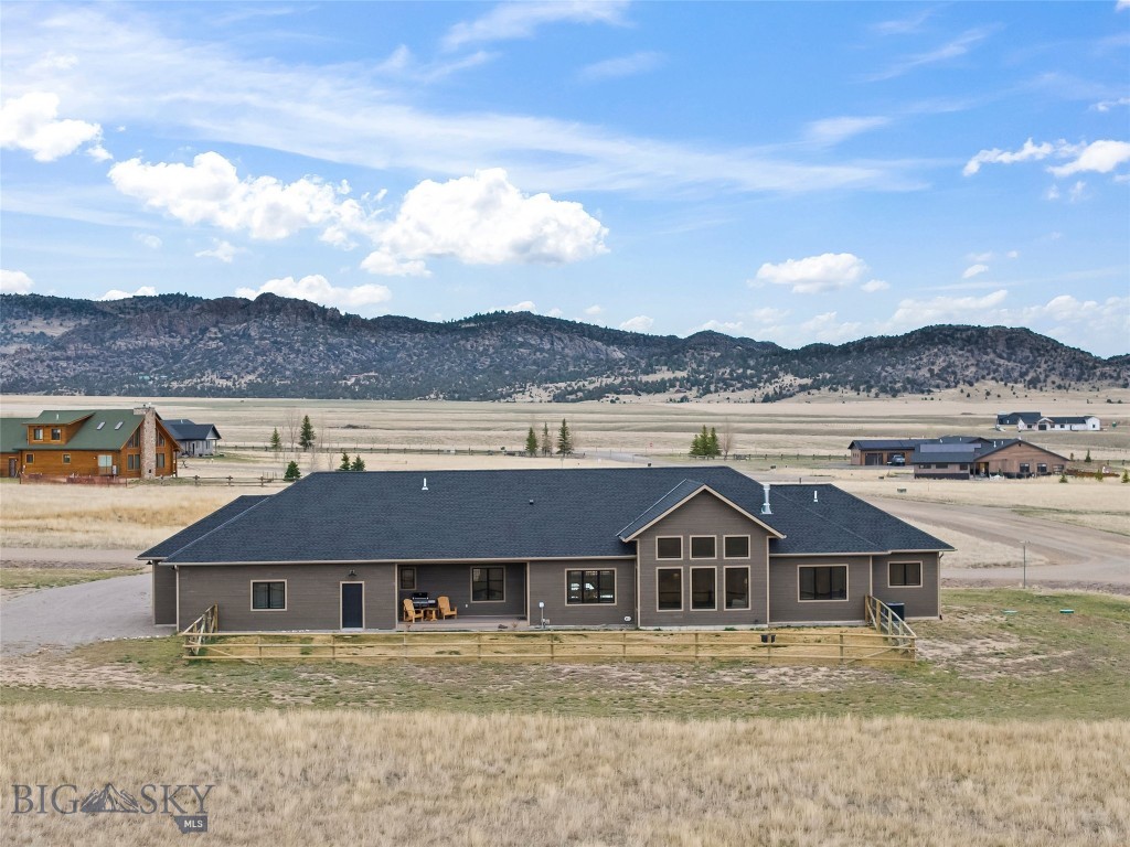 5 Bugle Court