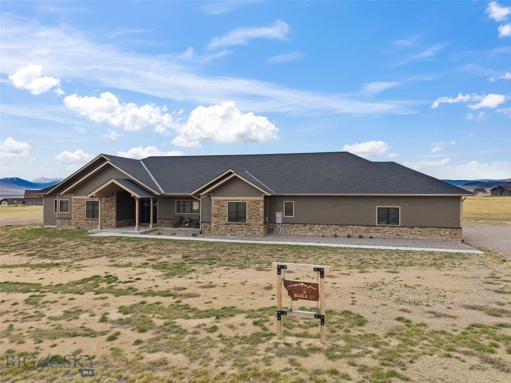 5 Bugle Court