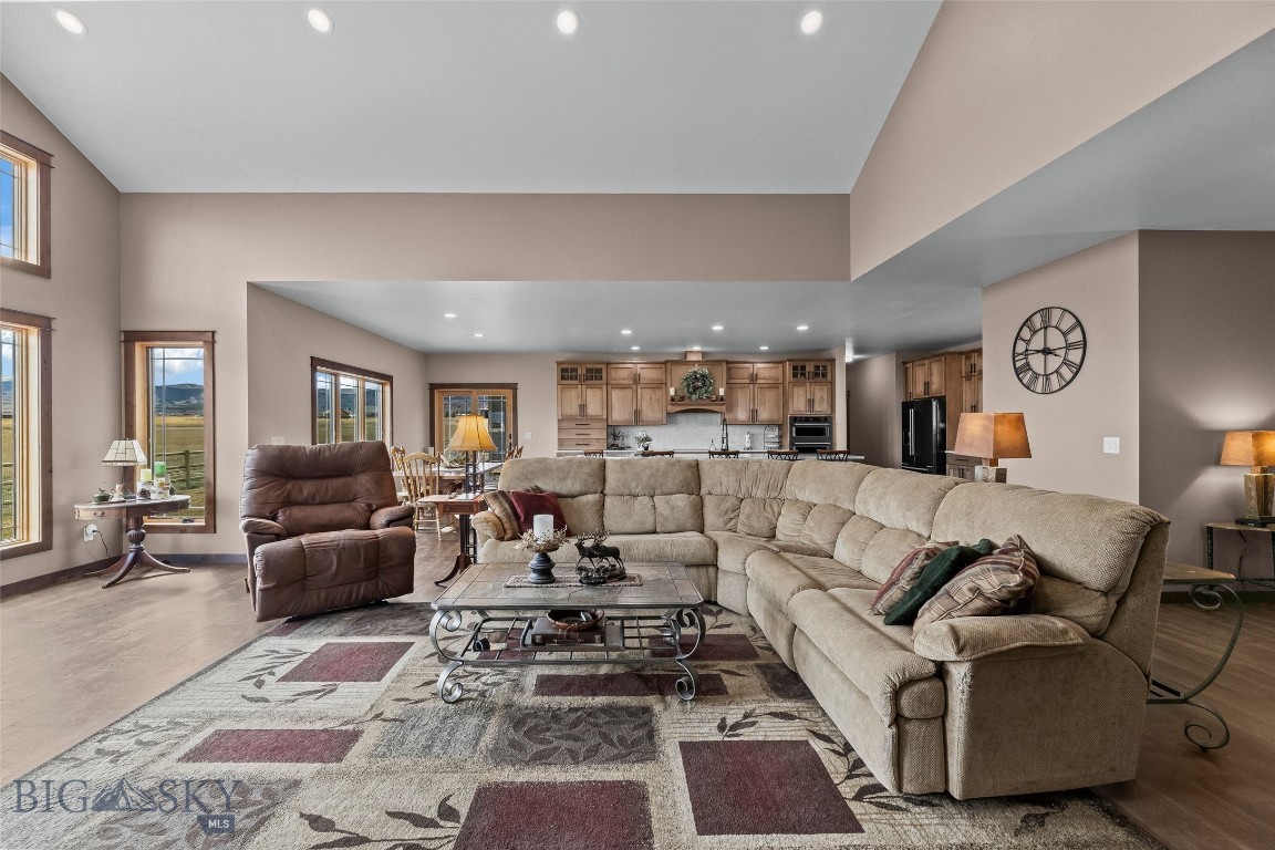 5 Bugle Court