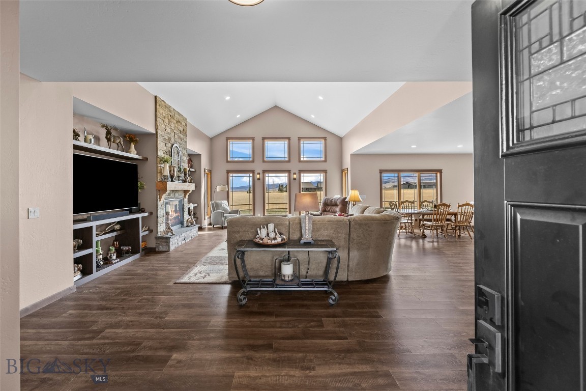 5 Bugle Court