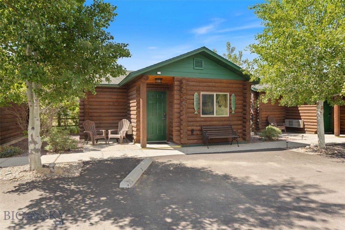 701 Bauer Lane 8