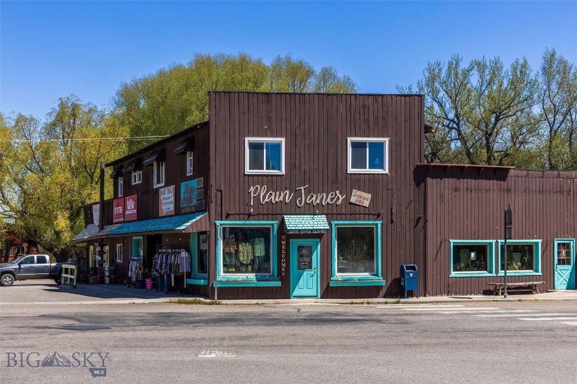 100 W Main Street