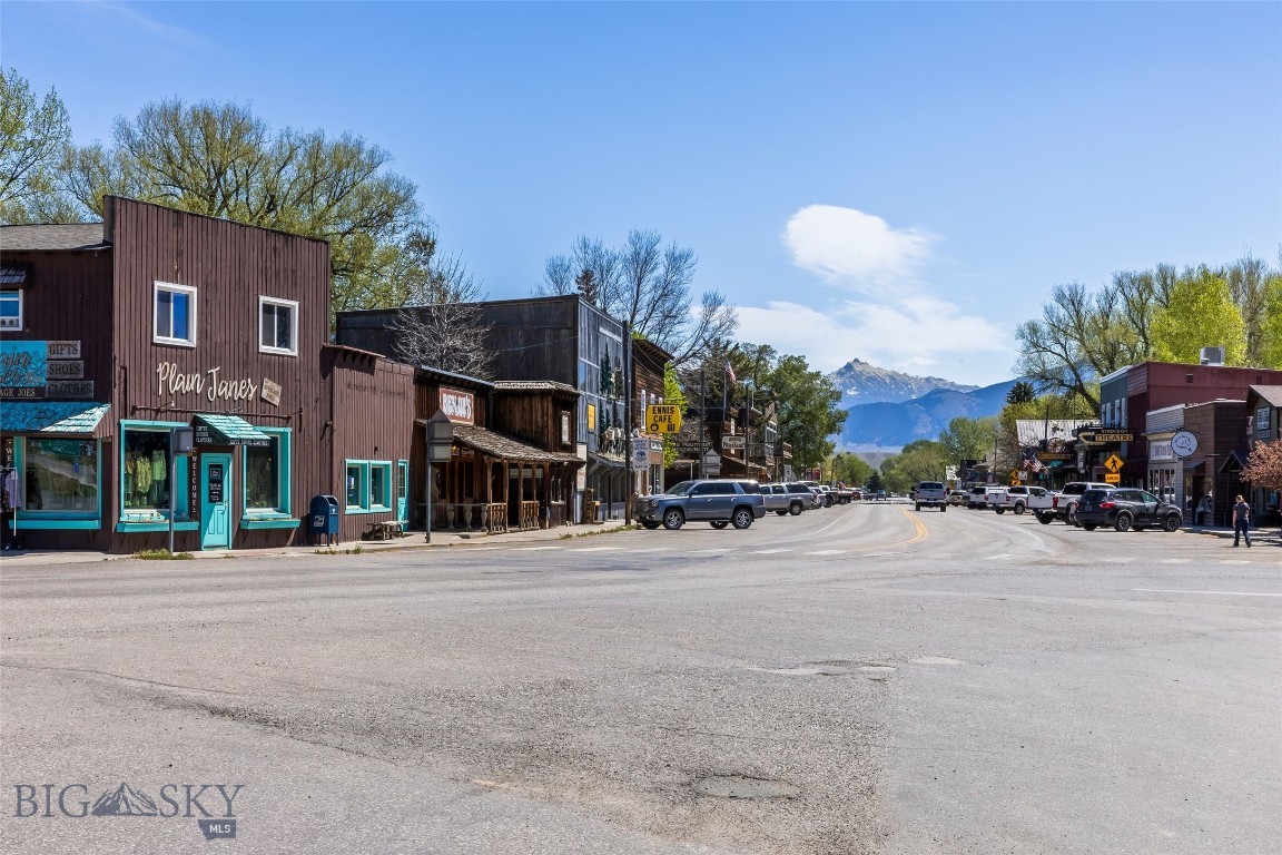 100 W Main Street