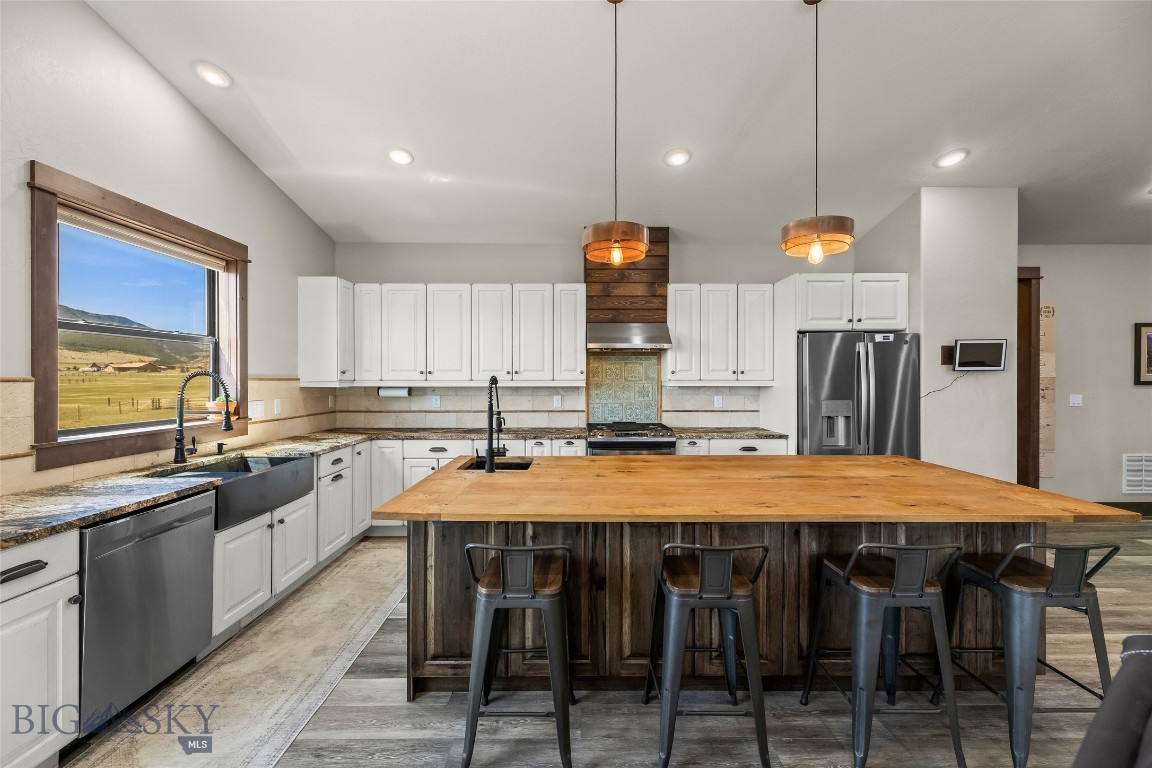 14A & 14B Cookhouse Trail