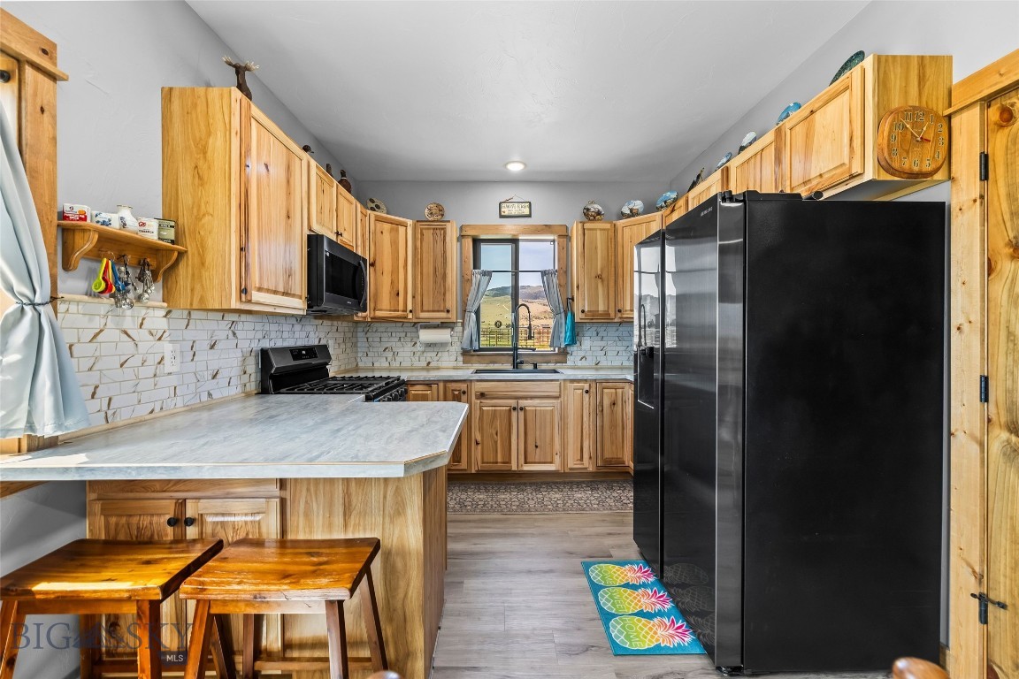 14A & 14B Cookhouse Trail