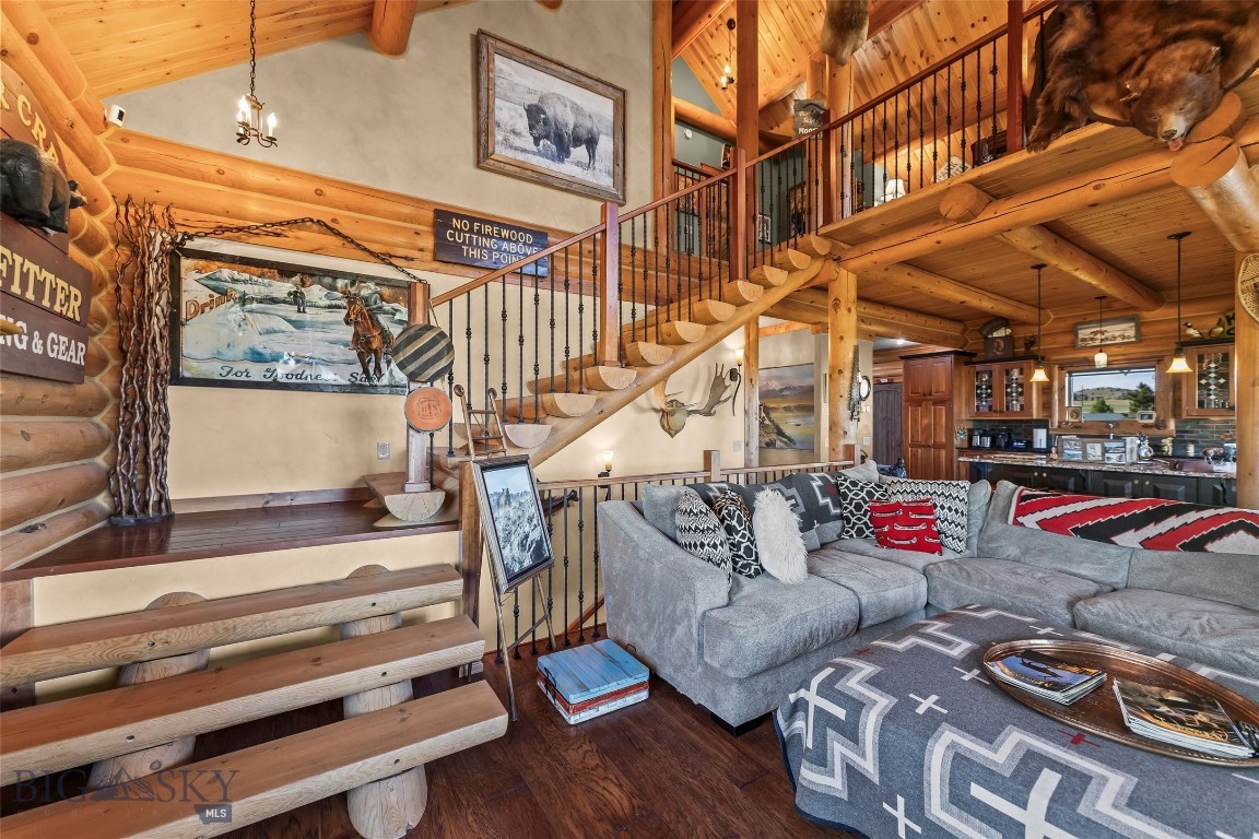 60 Antler Trail