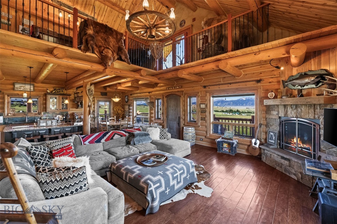 60 Antler Trail
