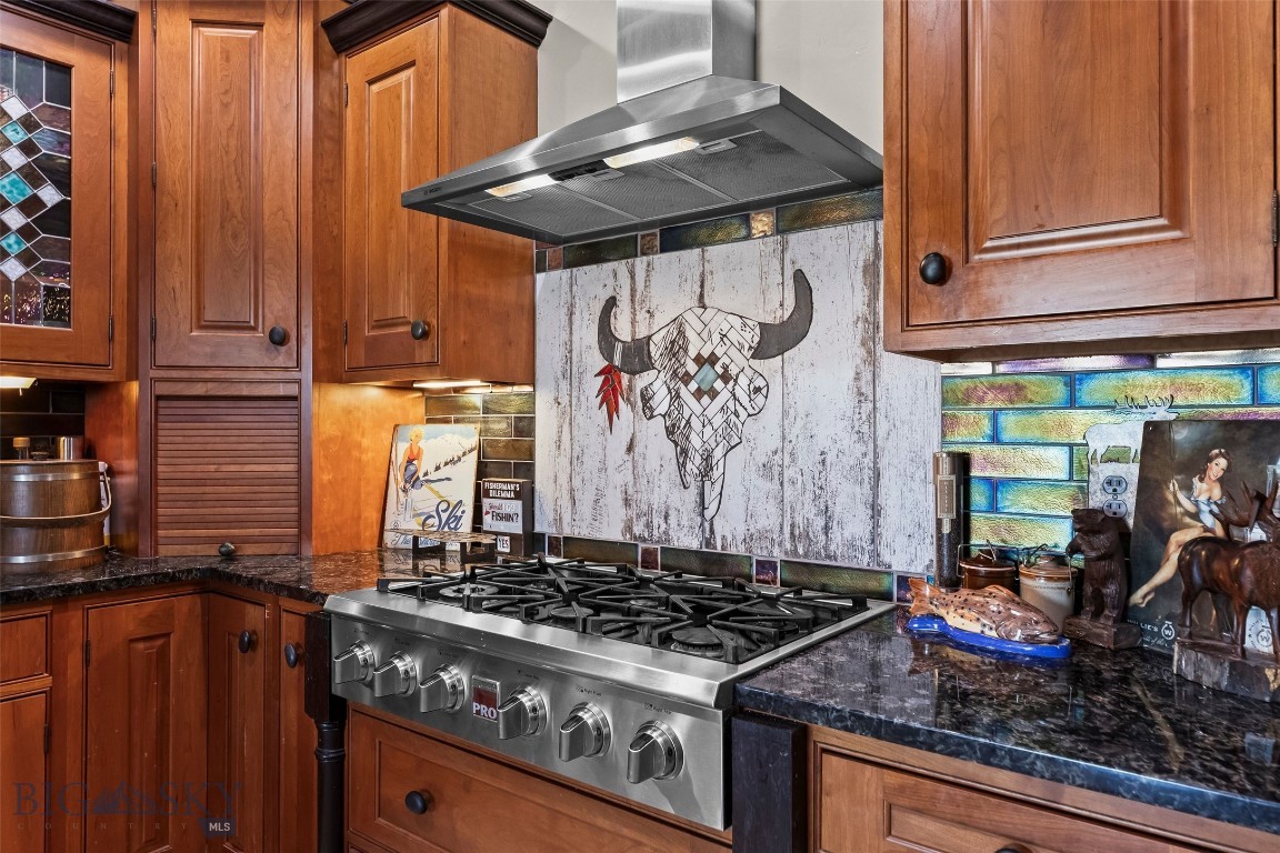 60 Antler Trail