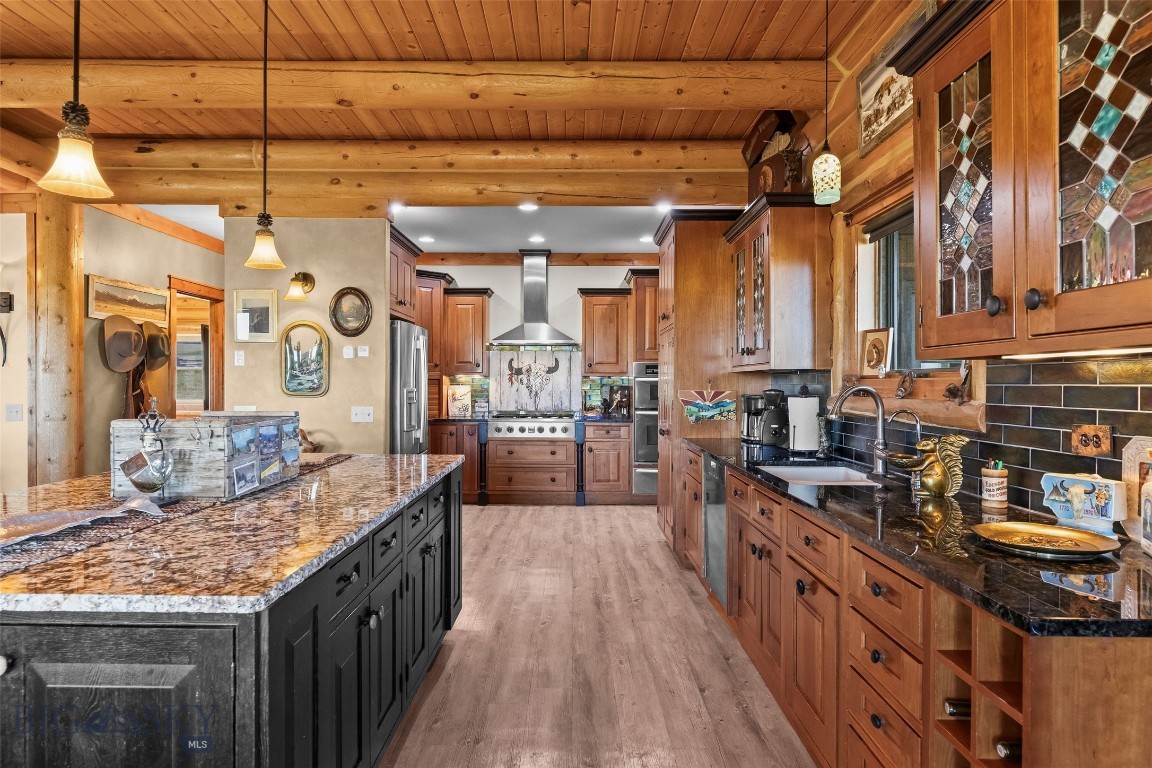 60 Antler Trail
