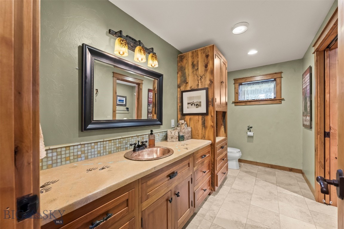 60 Antler Trail