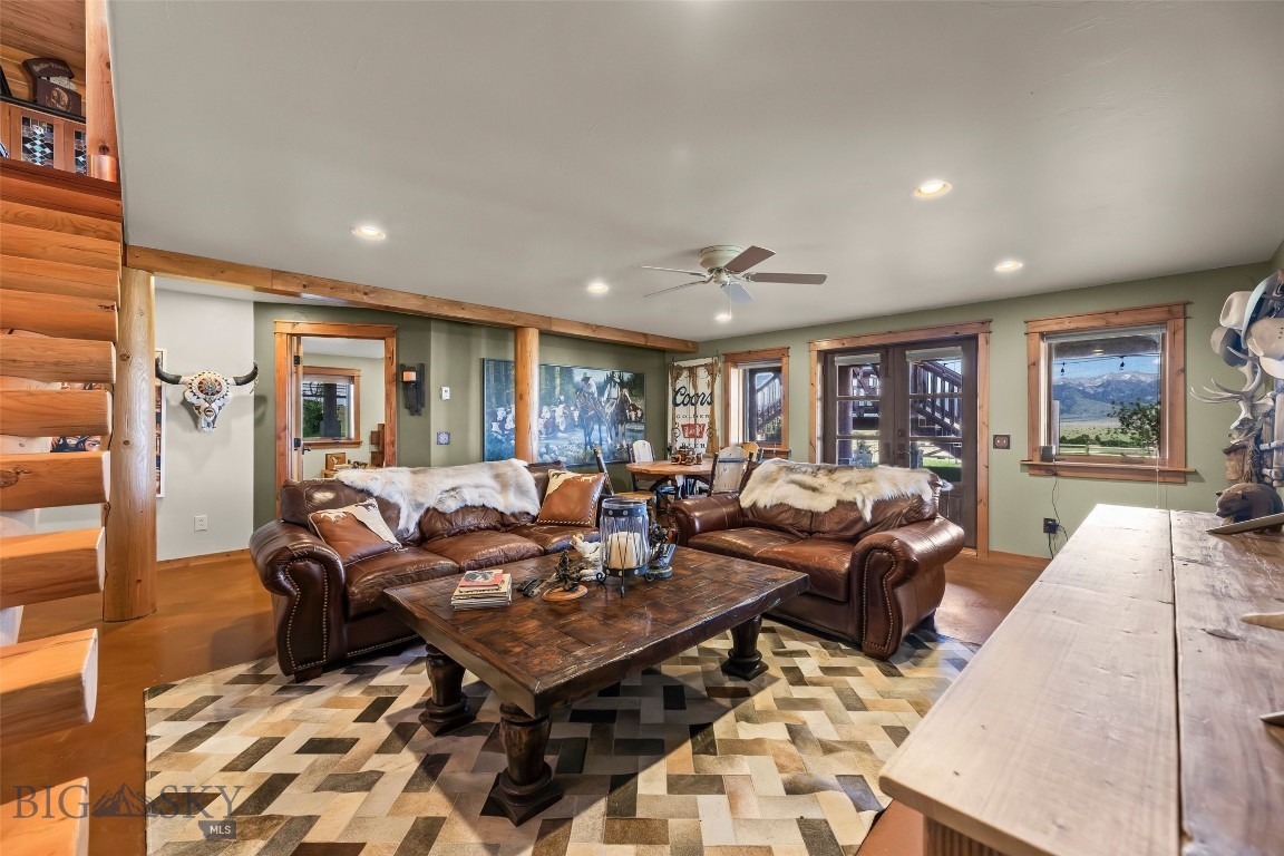 60 Antler Trail