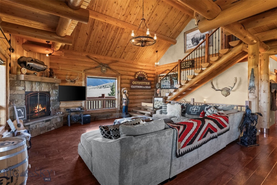60 Antler Trail