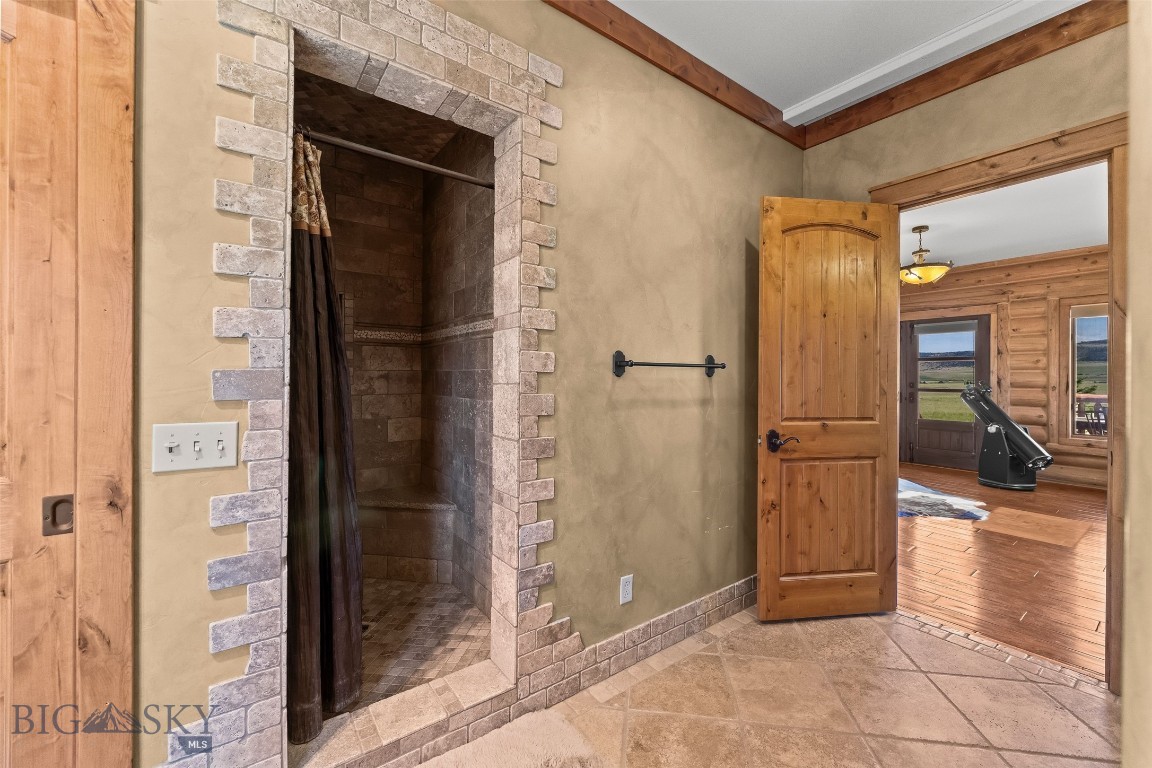 60 Antler Trail