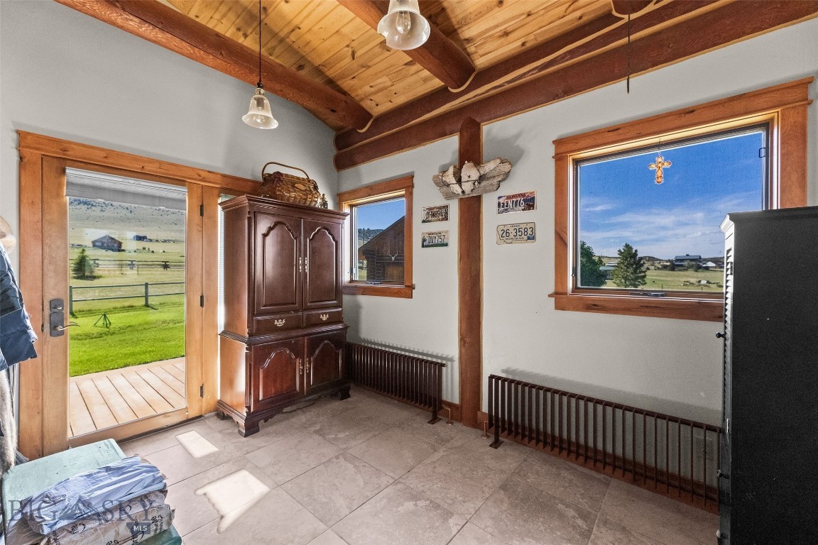 60 Antler Trail