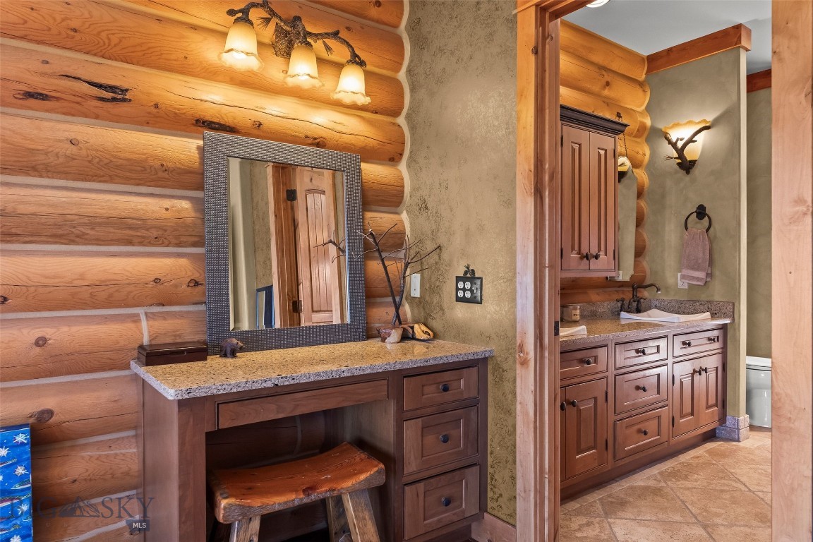 60 Antler Trail