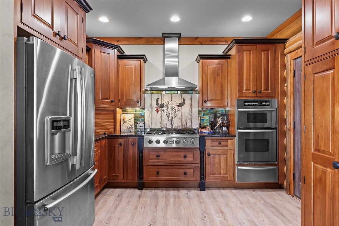 60 Antler Trail