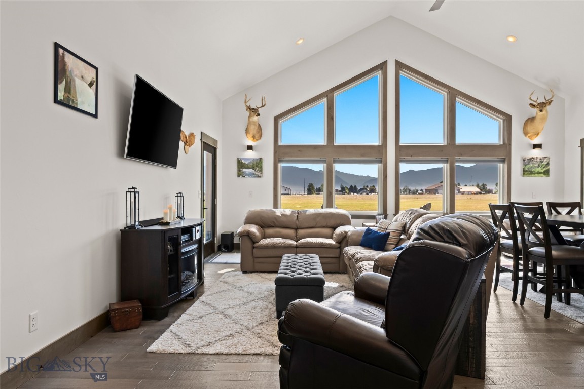 116 Skyview Drive