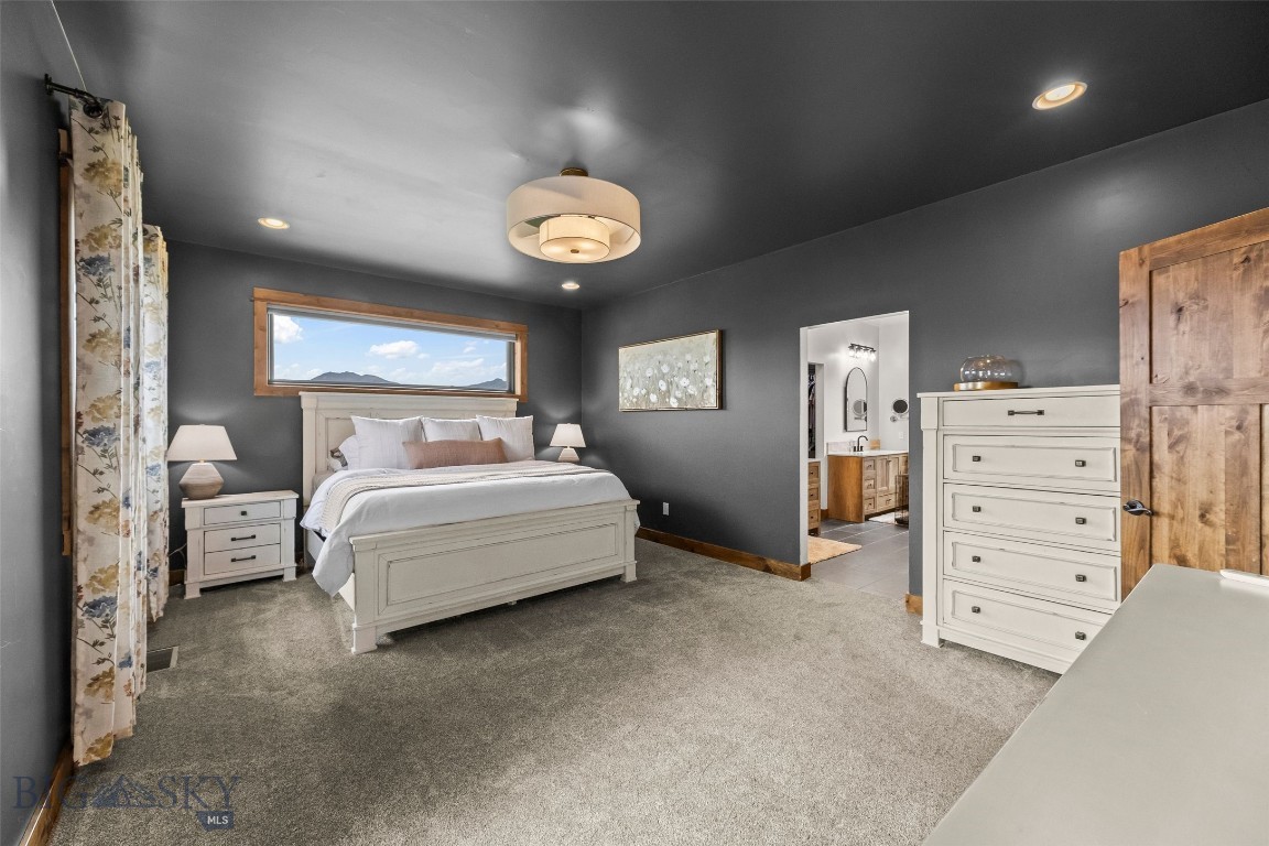 12 Indian Ridge Trail